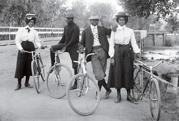 Bike Books I Recommend: Women on Wheels